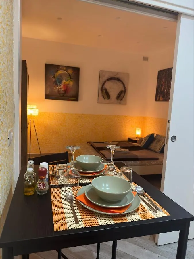 アパート タオルミーナCasa Ponturoアパートメント イタリア